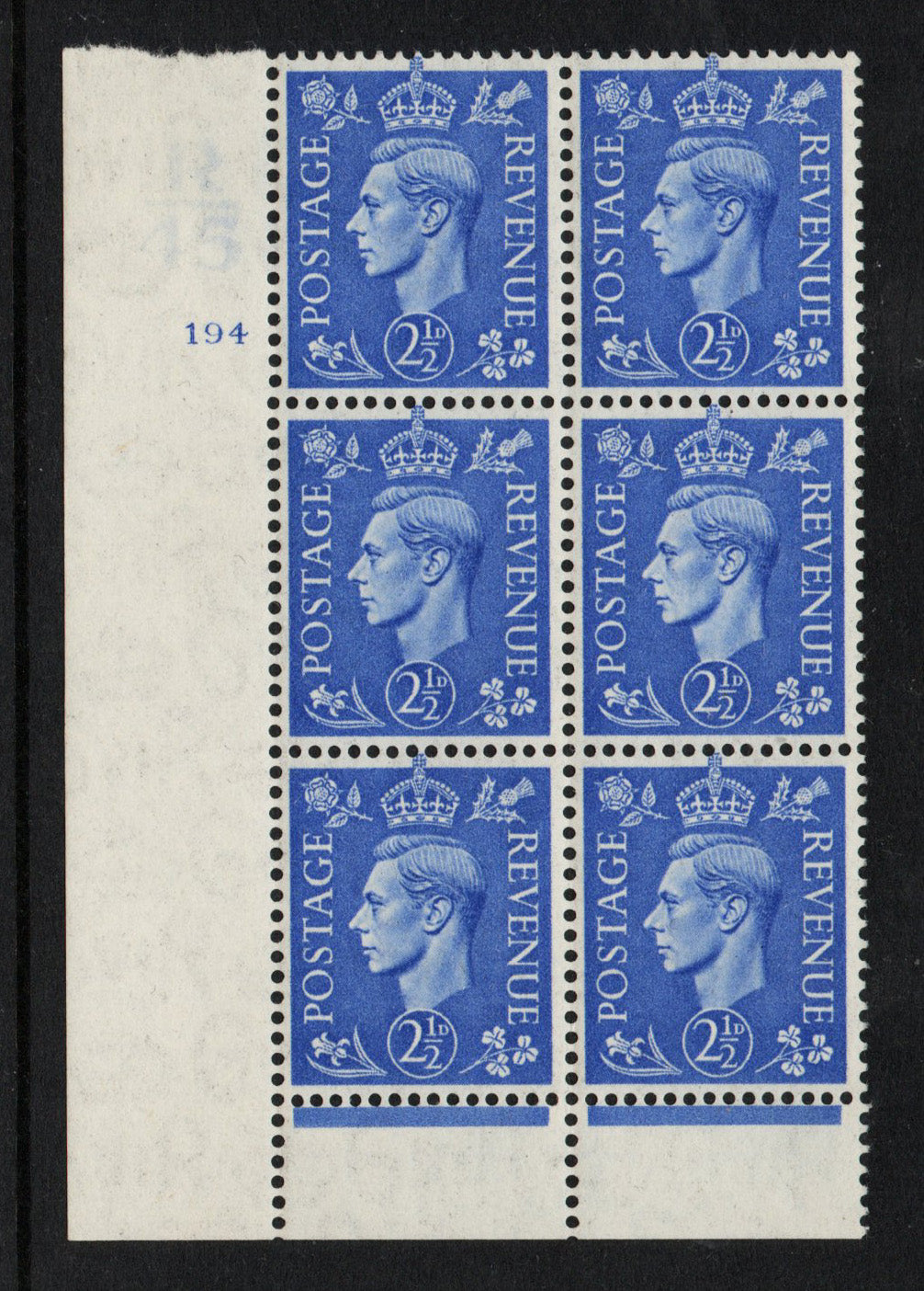 1951 KGVI SG489 2½d Light Ultra in Cyl 194 no dot Ctrl R/45 Block LMM