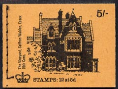 GB Booklet -1968-70 English Homes - Vineyard, Saffron Walden 5s booklet (June 1970) complete and fine SG HP35