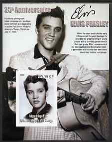 Congo 2002 25th Death Anniversary of Elvis Presley imperf souvenir sheet #1 (1955 B&W portrait of Elvis in Tampa) unmounted mint