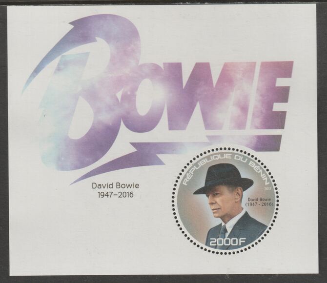 Benin 2017 David Bowie perf deluxe m/sheet containing one circular value unmounted mint