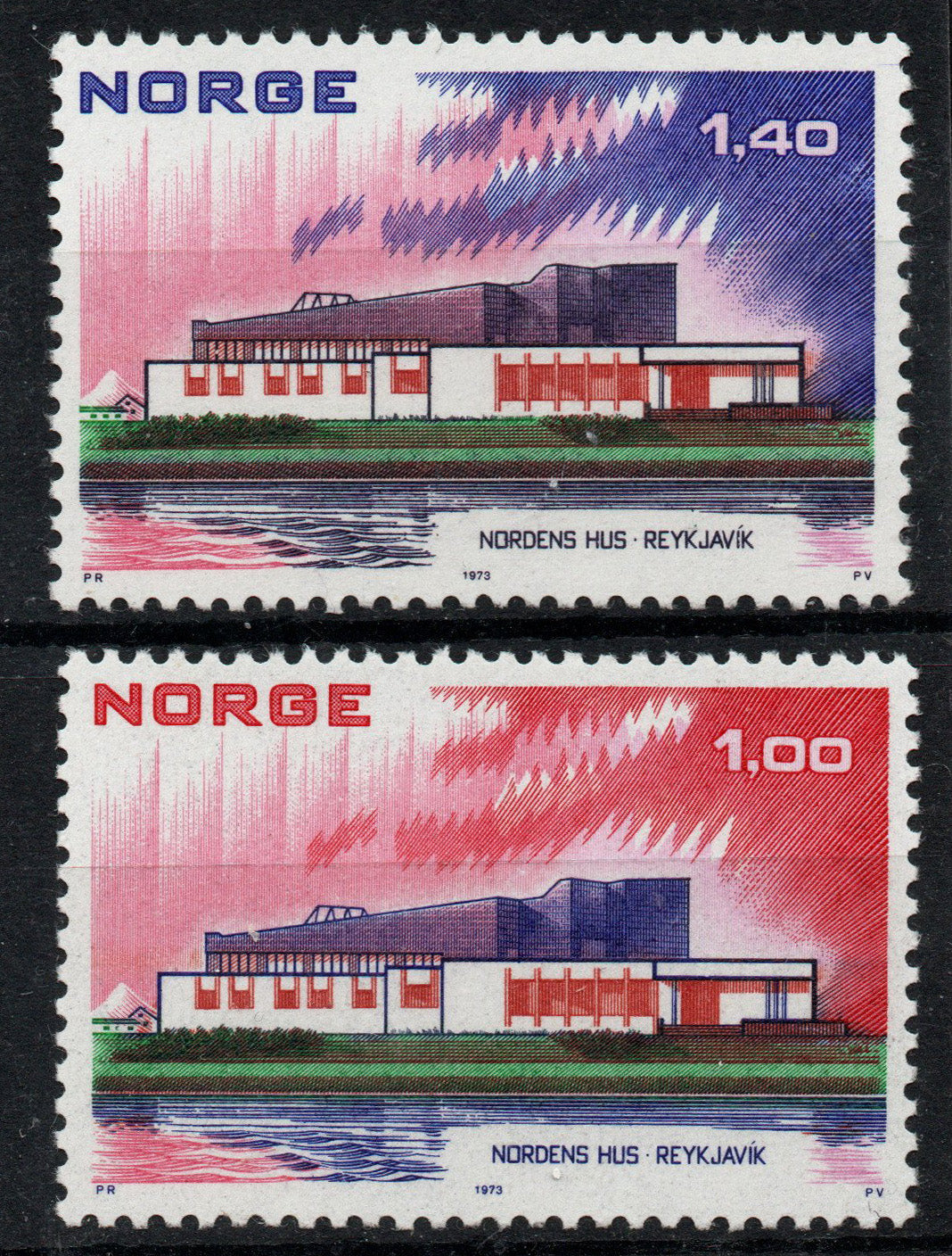 1973 Norway SG 700-701 Northern House in Reykjavik U/M