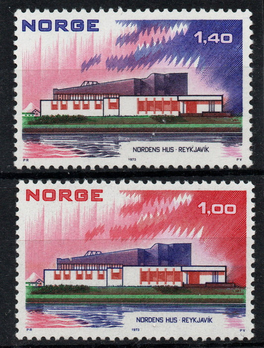 1973 Norway SG 700-701 Northern House in Reykjavik U/M