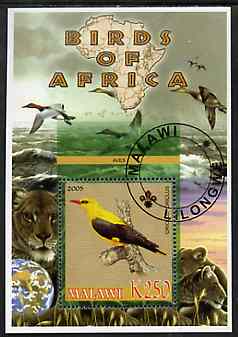 Malawi 2005 Birds of Africa - Oriole perf m/sheet with Scout Logo and Lions in background, fine cto used