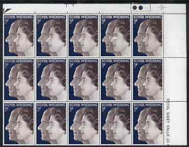 GB Great Britain 1972 Royal Silver Wedding 3p unmounted mint traffic light corner block of 15 with numerous white spots probably caused by a cleaning solution splashing onto the printing plate, affaects at least 8 stamps but is pa……Details Below
