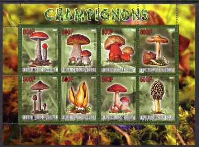 Djibouti 2007 Fungi perf sheetlet containing 8 values unmounted mint