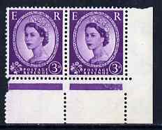 GB Great Britain 1958-65 Wilding Crowns 3d corner pair showing Phantom R first retouch, unmounted mint SG spec S70k