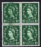 GB Great Britain 1955-58 Wilding St Edwards Crown 1.5d block of 4 with very fine doctor blade flaw, unmounted mint